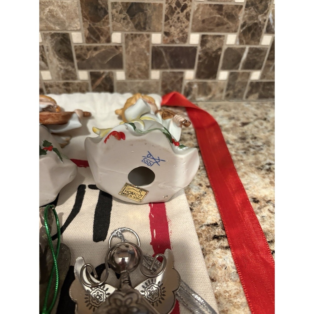 Lot of  8 Angel Ornaments Resin ceramic silver Figurines Christmas Decor Kids‎ - Picture 12 of 13
